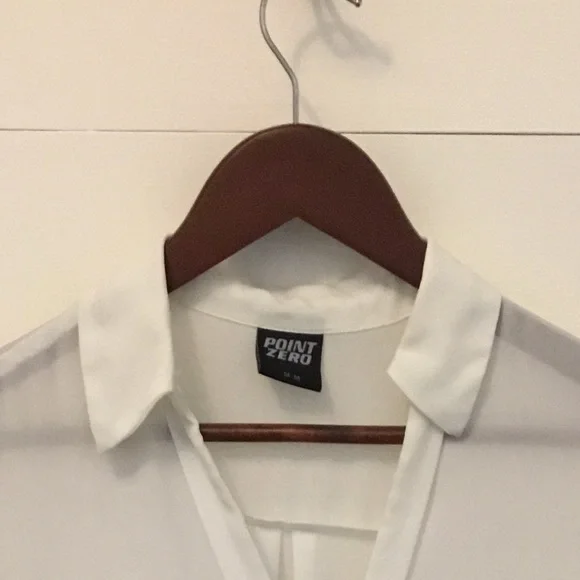 Point Zero blouse - Picture 3 of 3